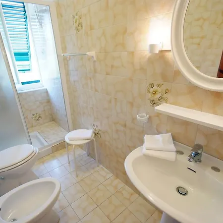 Villa Teresa Porto Azzurro Exterior photo