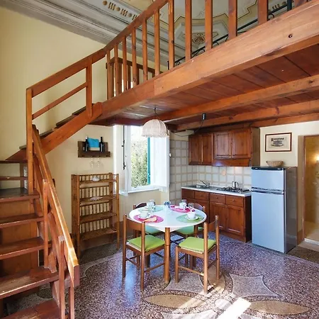 Villa Teresa Porto Azzurro Exterior photo